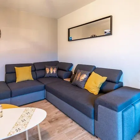 Entre Furnished Flat *